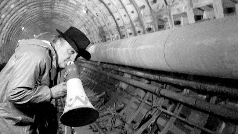 кадр из фильма L'ultima sequenza