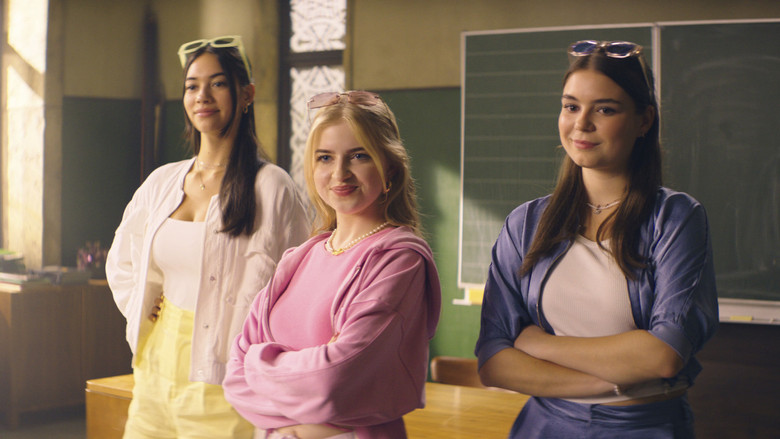 кадр из фильма Школа магических зверей. Загадка волшебного леса