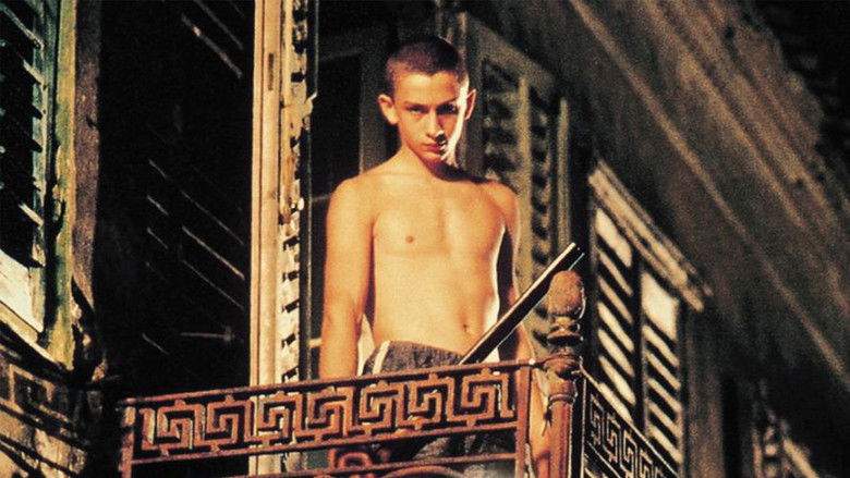 кадр из фильма Лето, или 27 украденных поцелуев