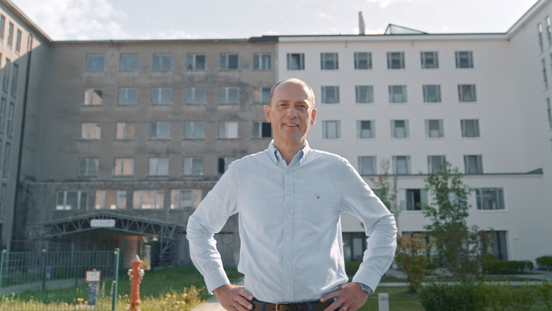 кадр из фильма Die Milliarden der Anderen