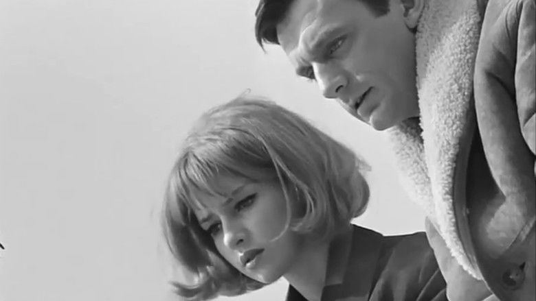 кадр из фильма Le Faux Pas