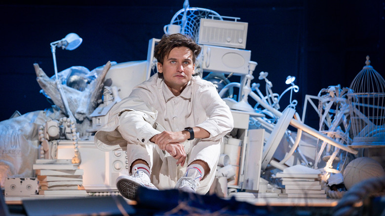 кадр из фильма Moses Storm: Trash White