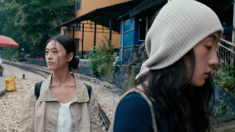 кадр из фильма 芳草碧連天