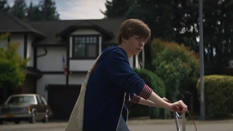 кадр из фильма Лето 84