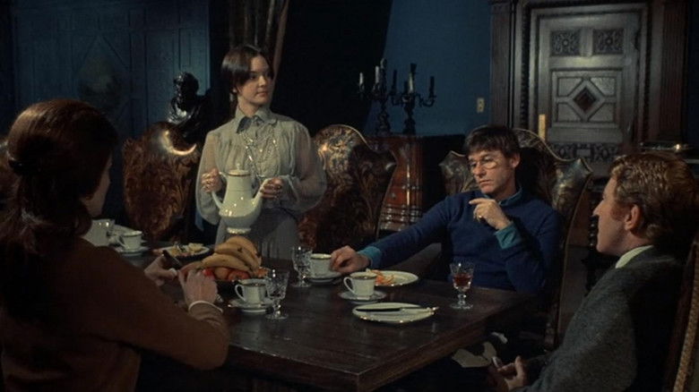 кадр из фильма Легенда адского дома