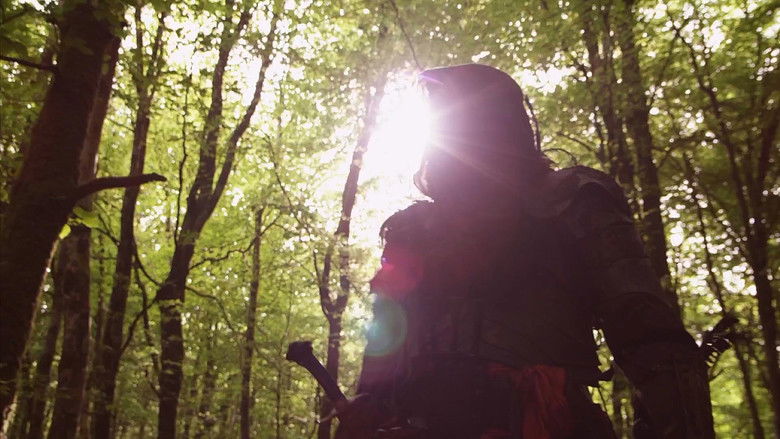 кадр из фильма Корона и дракон