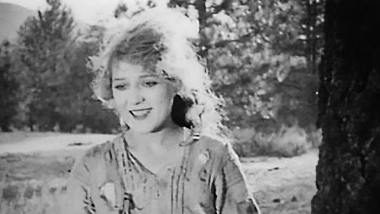 кадр из фильма Heart o' the Hills