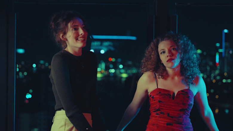 кадр из фильма Violet Violet Violet