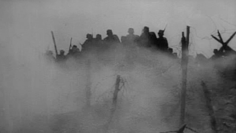 кадр из фильма Арсенал