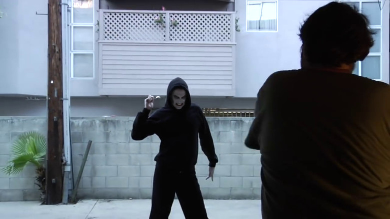 кадр из фильма Ужасно медленный убийца с крайне неэффективным оружием