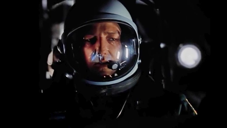 кадр из фильма Аврора: Операция «перехват»