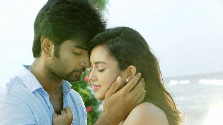 кадр из фильма செம போத ஆகாதே