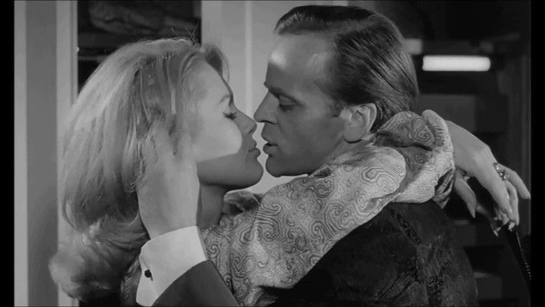 кадр из фильма The Pleasure Girls