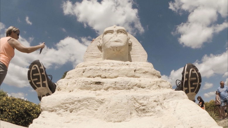 кадр из фильма Minituryzm