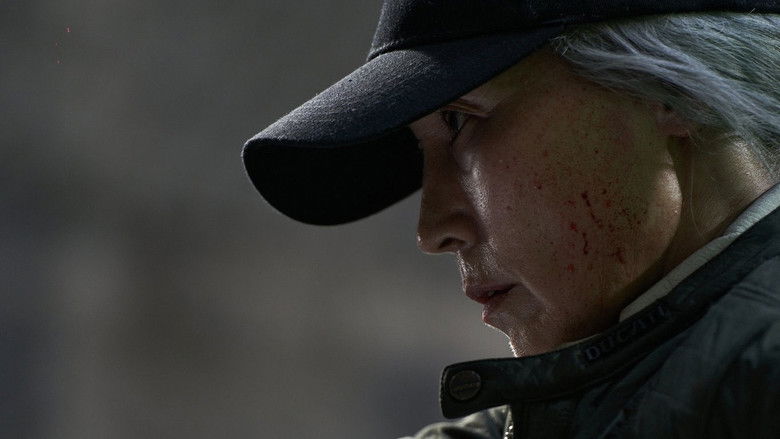 кадр из фильма Старуха с ножом