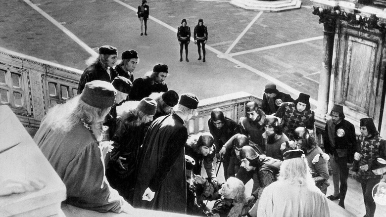 кадр из фильма Отелло