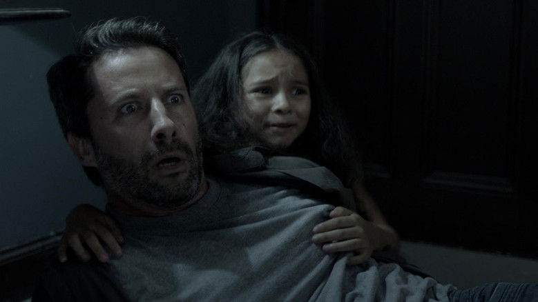 кадр из фильма No Estamos Solos