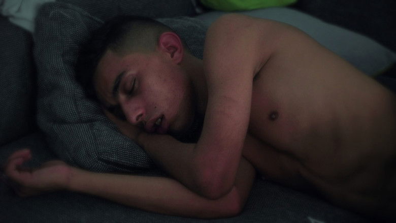 кадр из фильма Monte Tropic, una historia del confinamiento