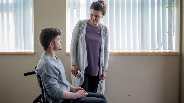 кадр из фильма Empire félin