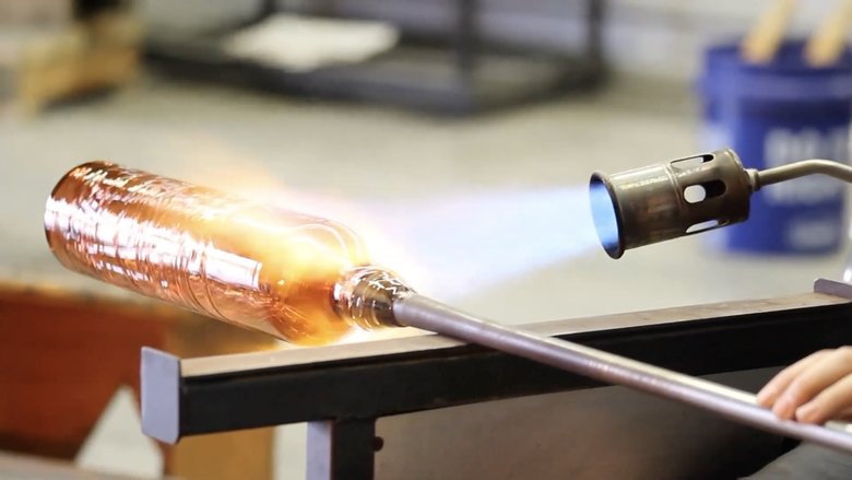 кадр из фильма The Hotshop