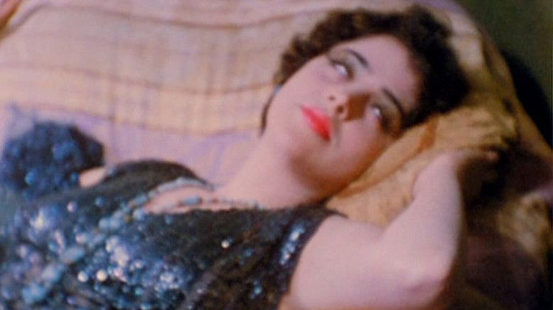 кадр из фильма Puce Moment