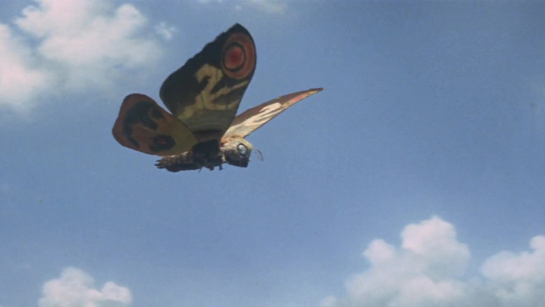 кадр из фильма Годзилла против Морского монстра