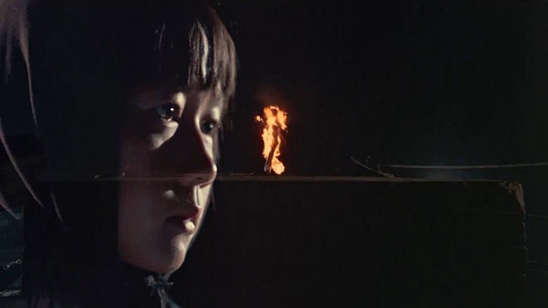 кадр из фильма Люди в лодке