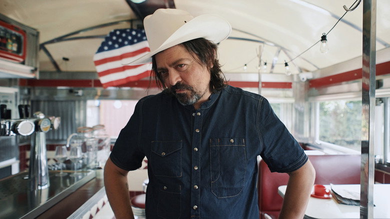 кадр из фильма Sweet Cherries Ahead