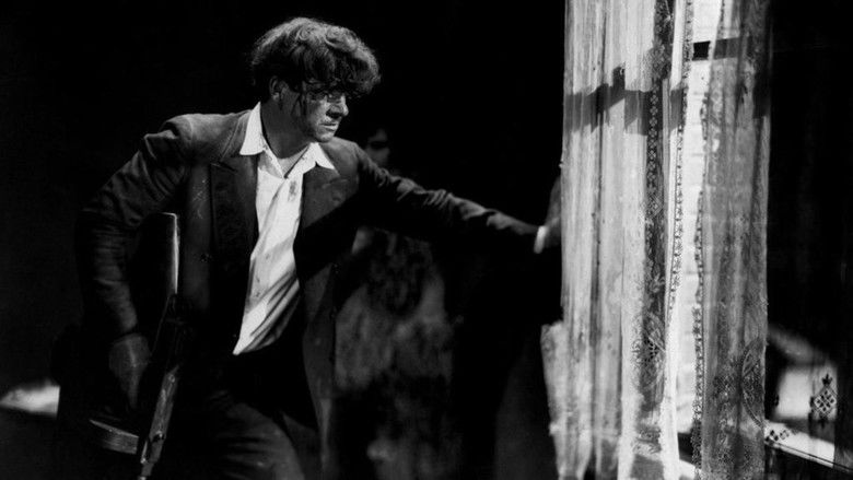 кадр из фильма Преступный мир