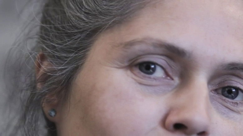 кадр из фильма В ее крови