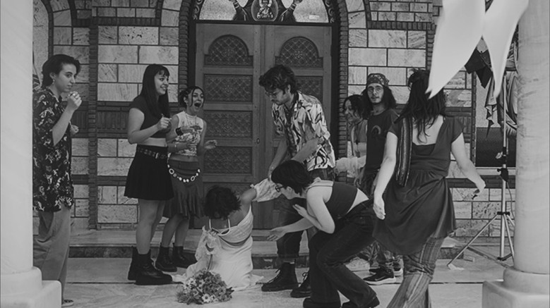 кадр из фильма Ευλόγησον