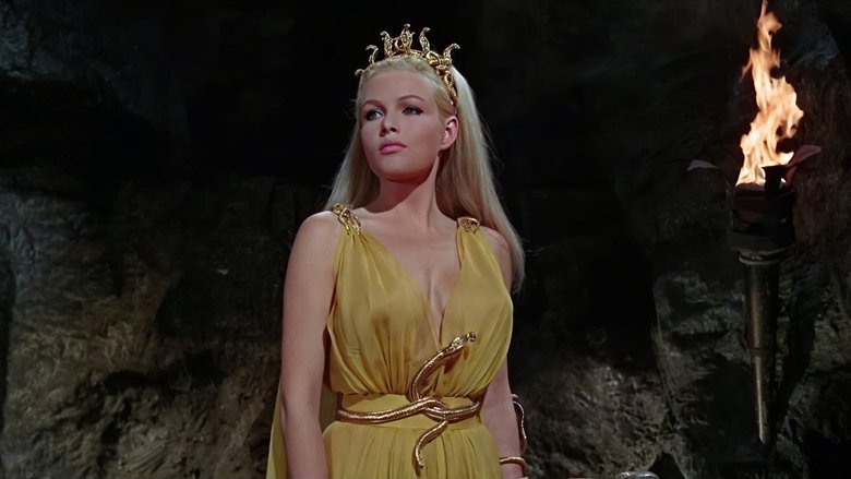 кадр из фильма Ее возмездие