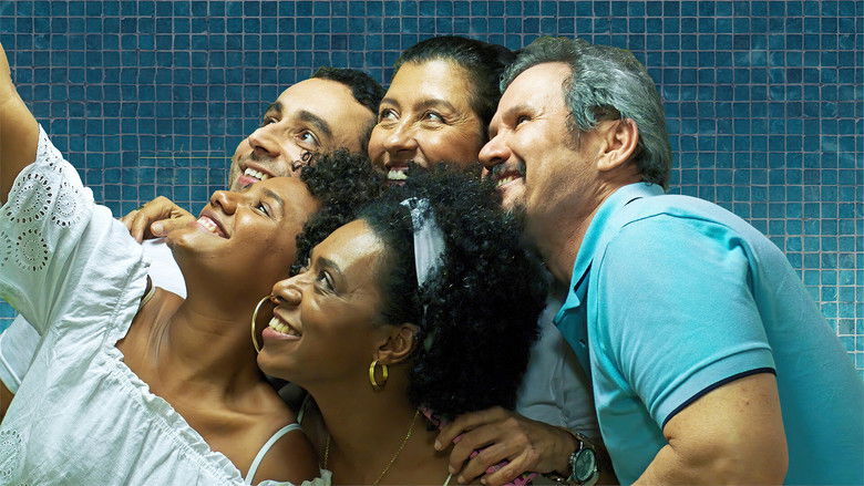 кадр из фильма Три лета