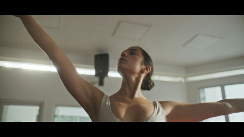 кадр из фильма Ma