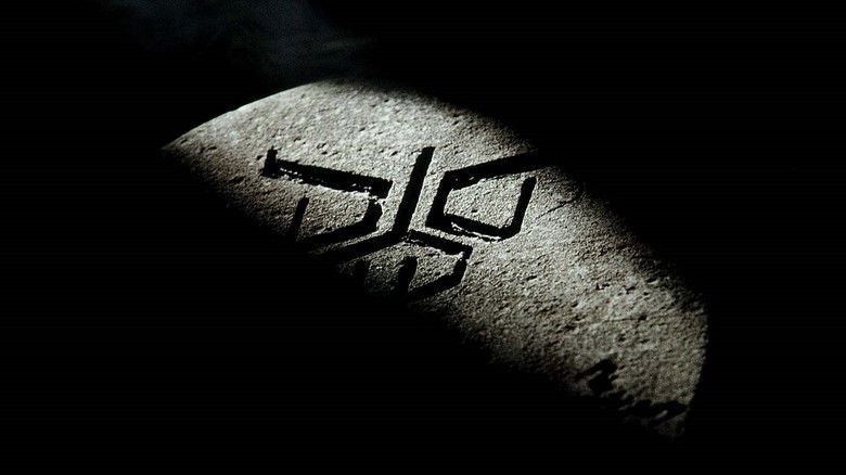 кадр из фильма 仮面ライダークウガ 特別篇