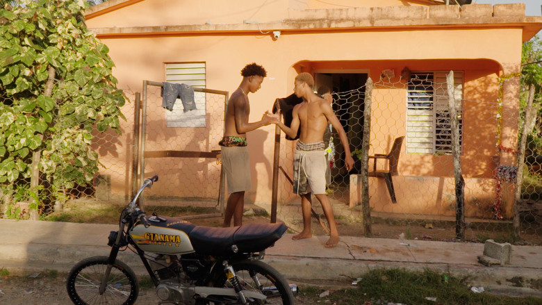 кадр из фильма Decades: The history of Monte Plata's urban genre