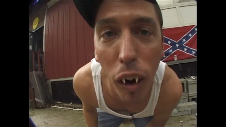 кадр из фильма The Redneck Vampire