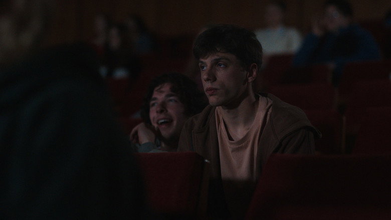 кадр из фильма Гігант