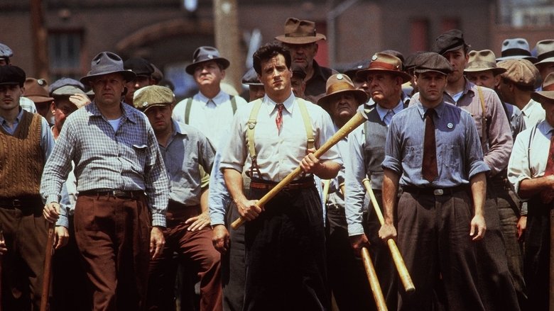 кадр из фильма Кулак