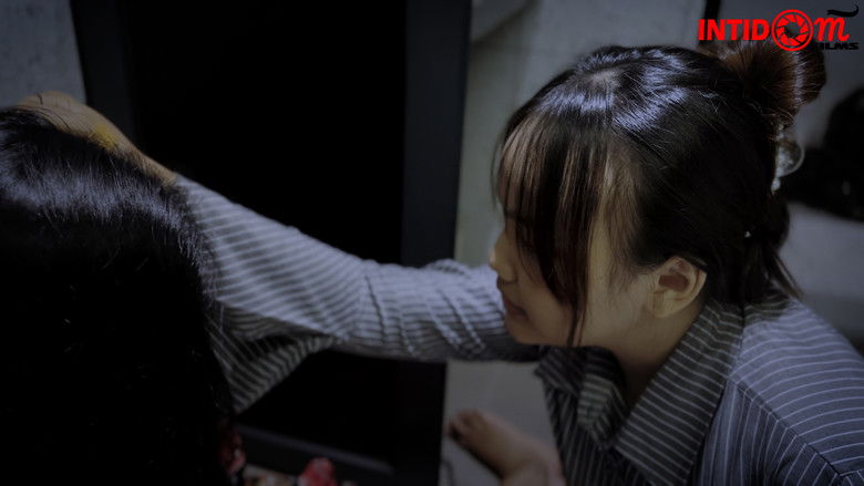 кадр из фильма Memiliki Viola 9