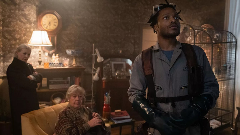 кадр из фильма Черная вдова. Укус смерти