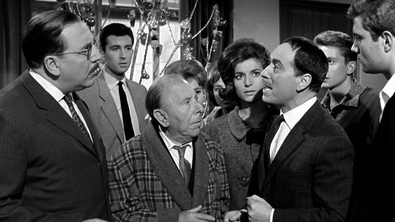 кадр из фильма La gran familia