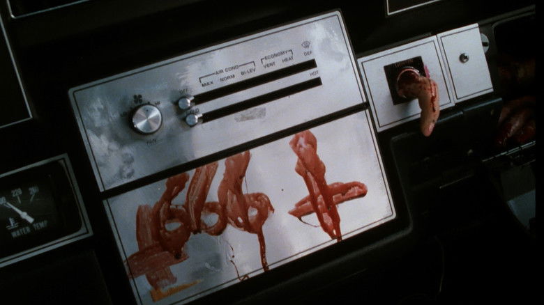 кадр из фильма Psycho Cop Returns