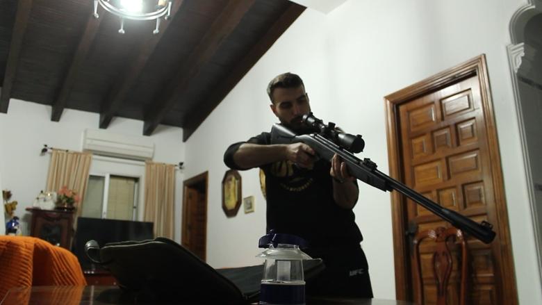 кадр из фильма Saturno: La Noche de la Bestia