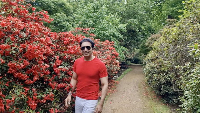 кадр из фильма Virginia Water Lake