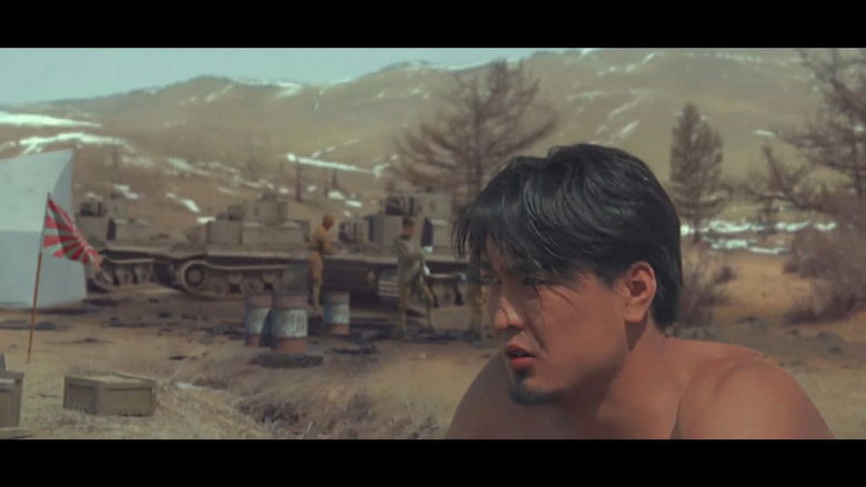 кадр из фильма Эх орон дуудаж байна