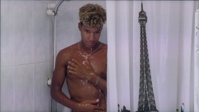 кадр из фильма Reír, cantar, tal vez llorar