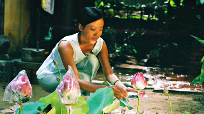 кадр из фильма Trăng nơi đáy giếng