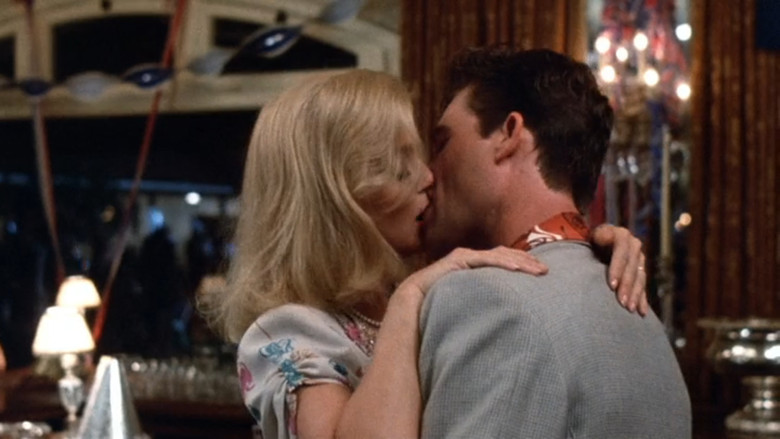 кадр из фильма Пересменка