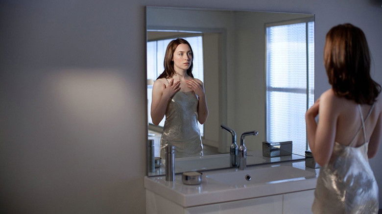 кадр из фильма Гостья